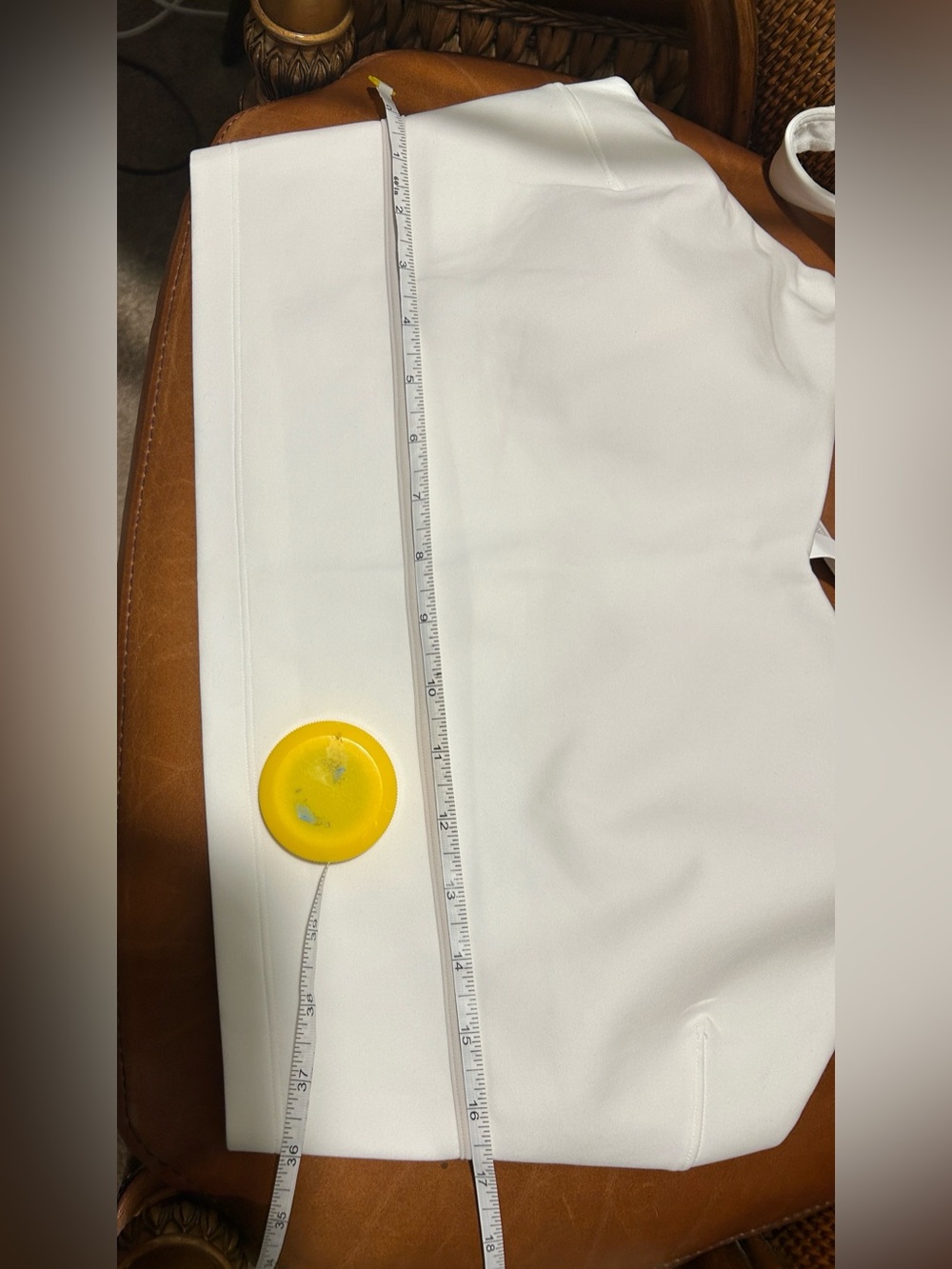 lululemon athletica Tennis White Cropped top with pads and wrap skirt. Size XL - Picture 4 of 16